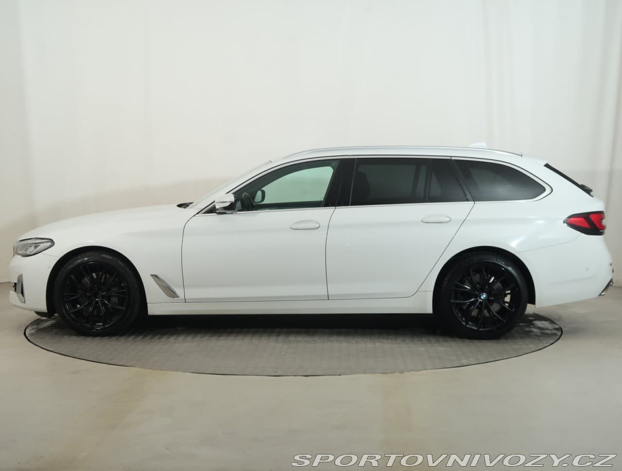 2020 BMW 5-SERIES - 3