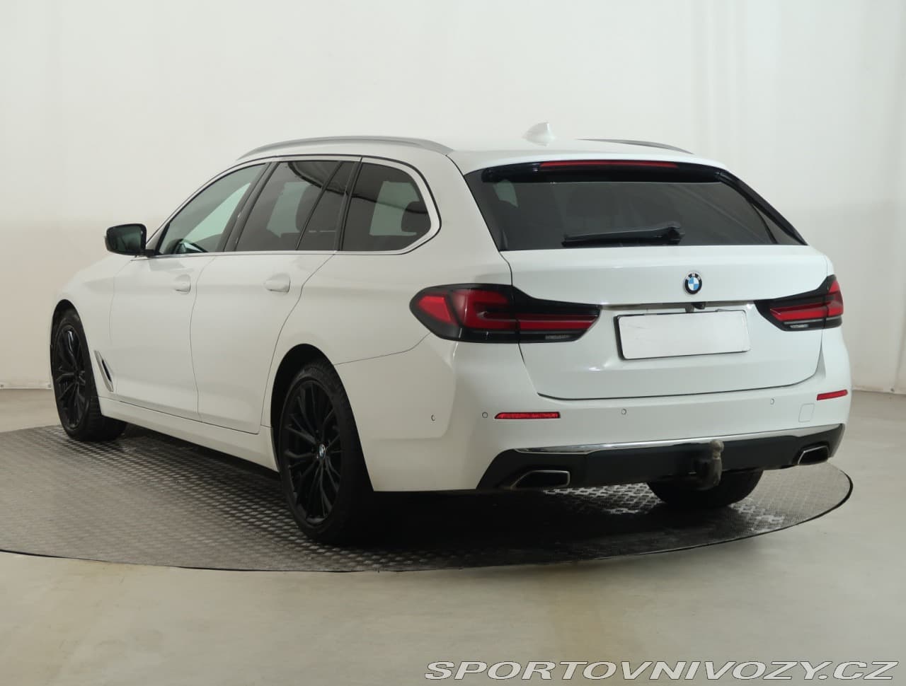 2020 BMW 5-SERIES - 4