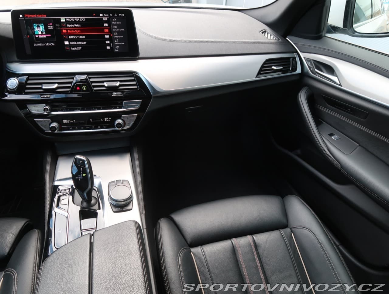 2020 BMW 5-SERIES - 8