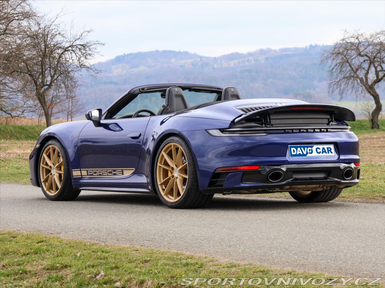 2021 Porsche 911 - 13