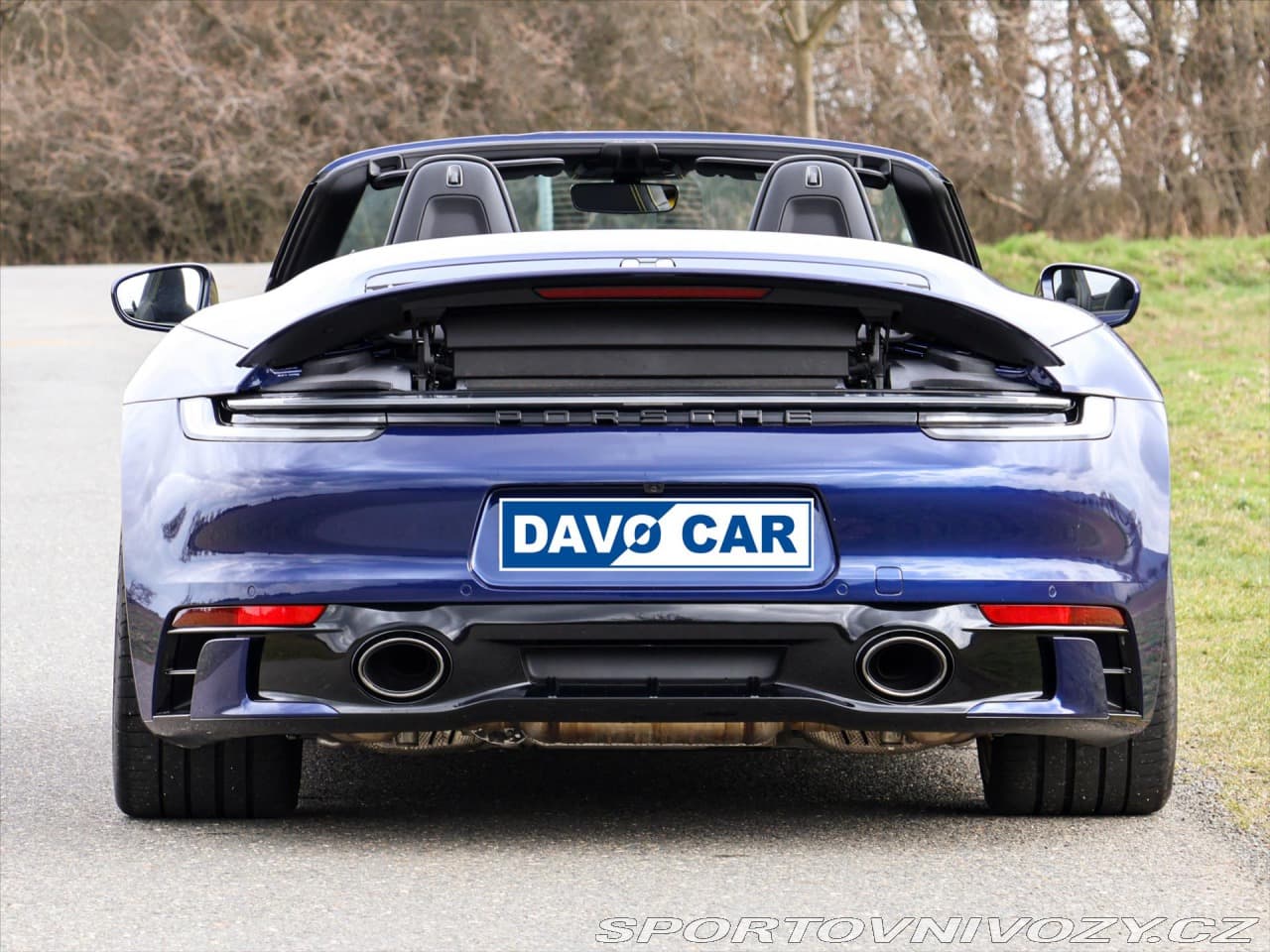 2021 Porsche 911 - 14