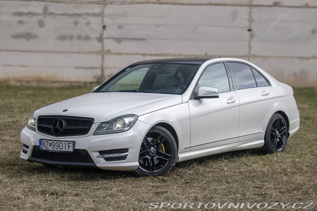 2011 Mercedes-Benz C-CLASS