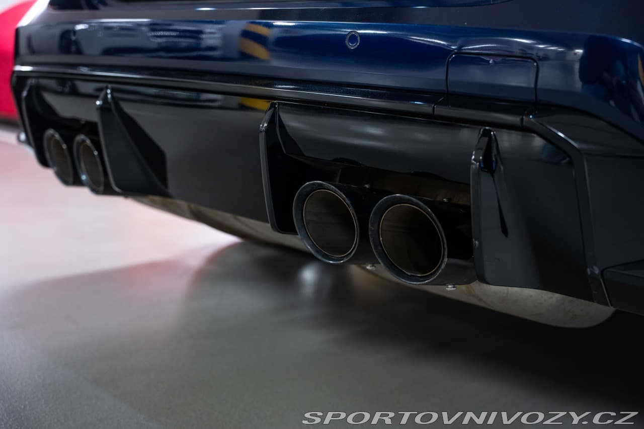 2024 BMW M3 - 20