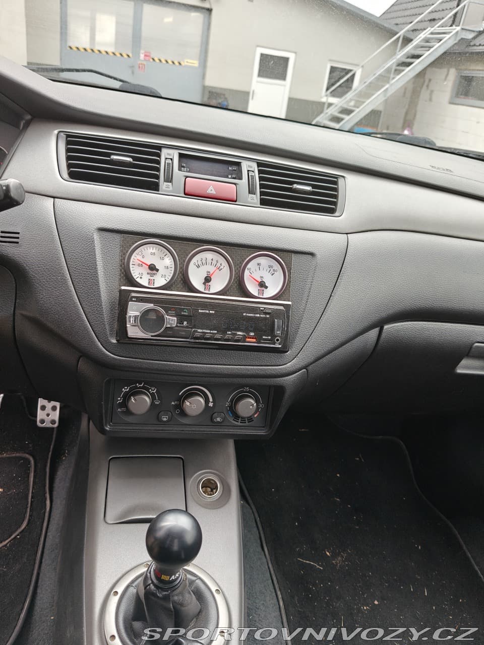 2002 Mitsubishi LANCER - 8