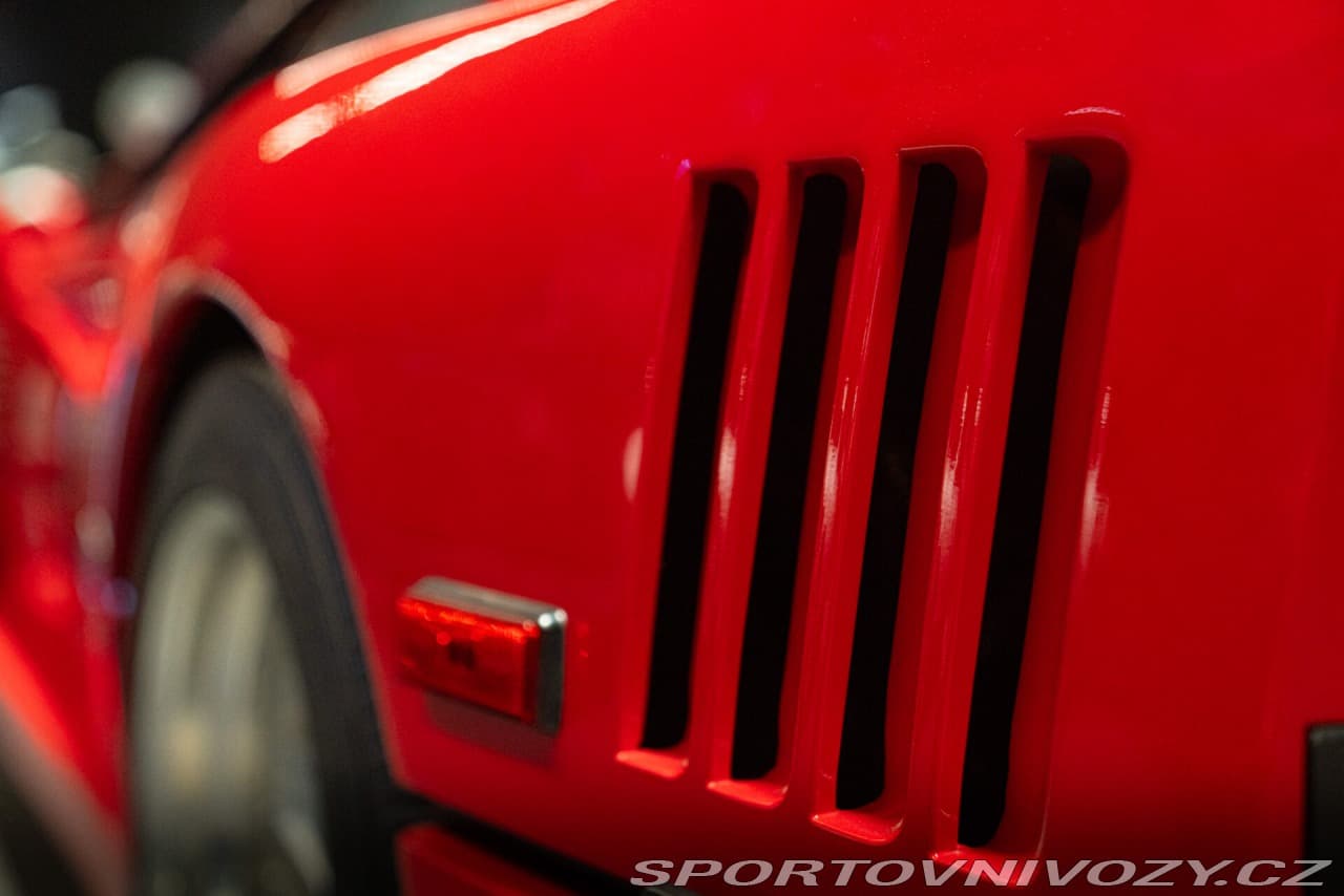 1991 Ferrari F40 - 13