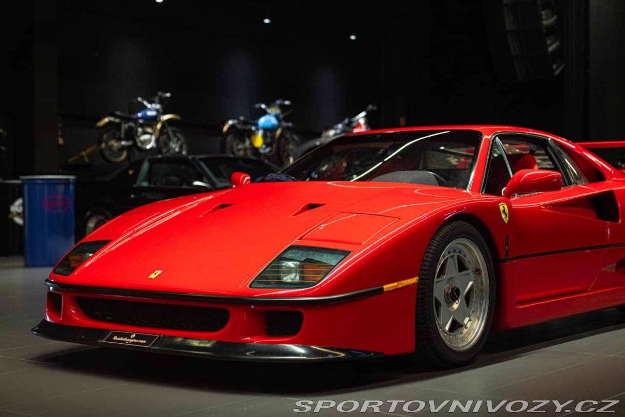 1991 Ferrari F40 - 18