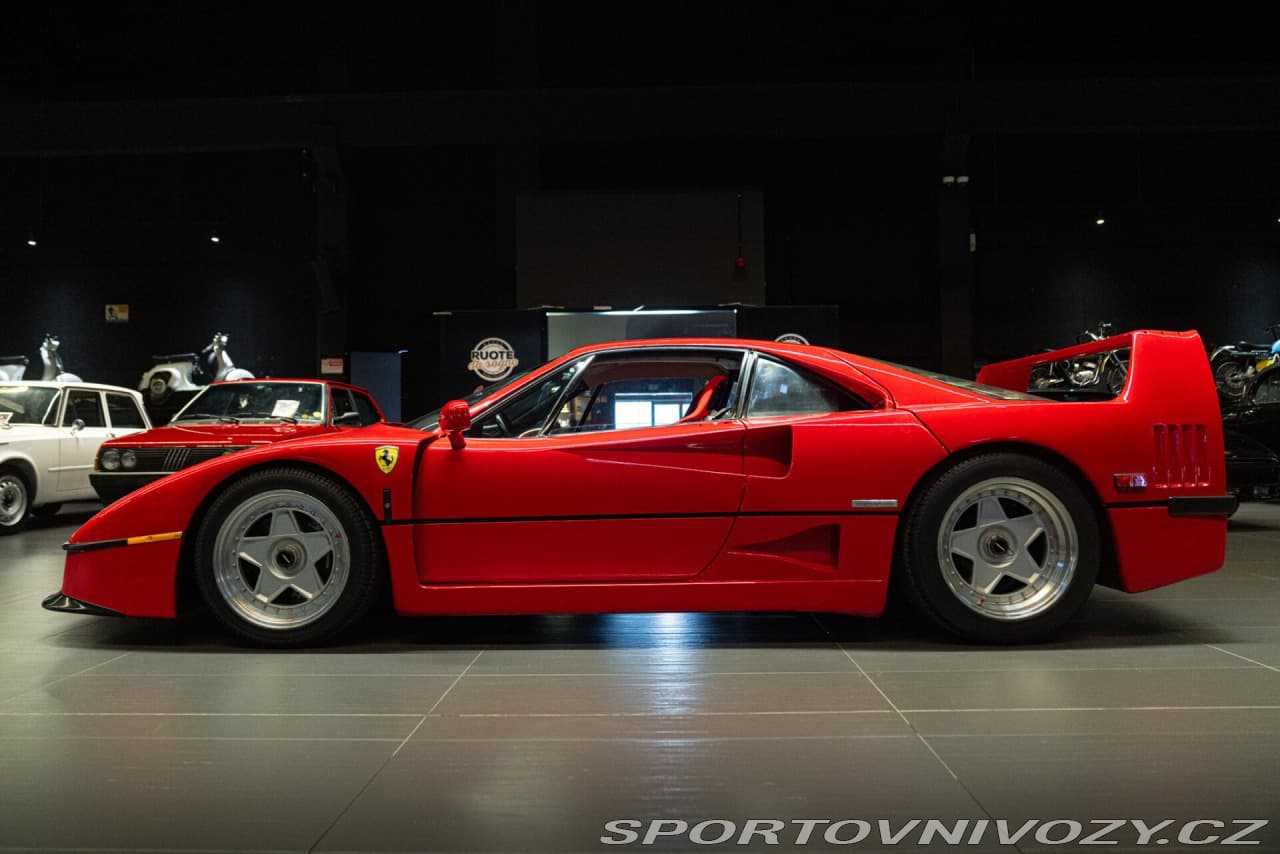 1991 Ferrari F40 - 5