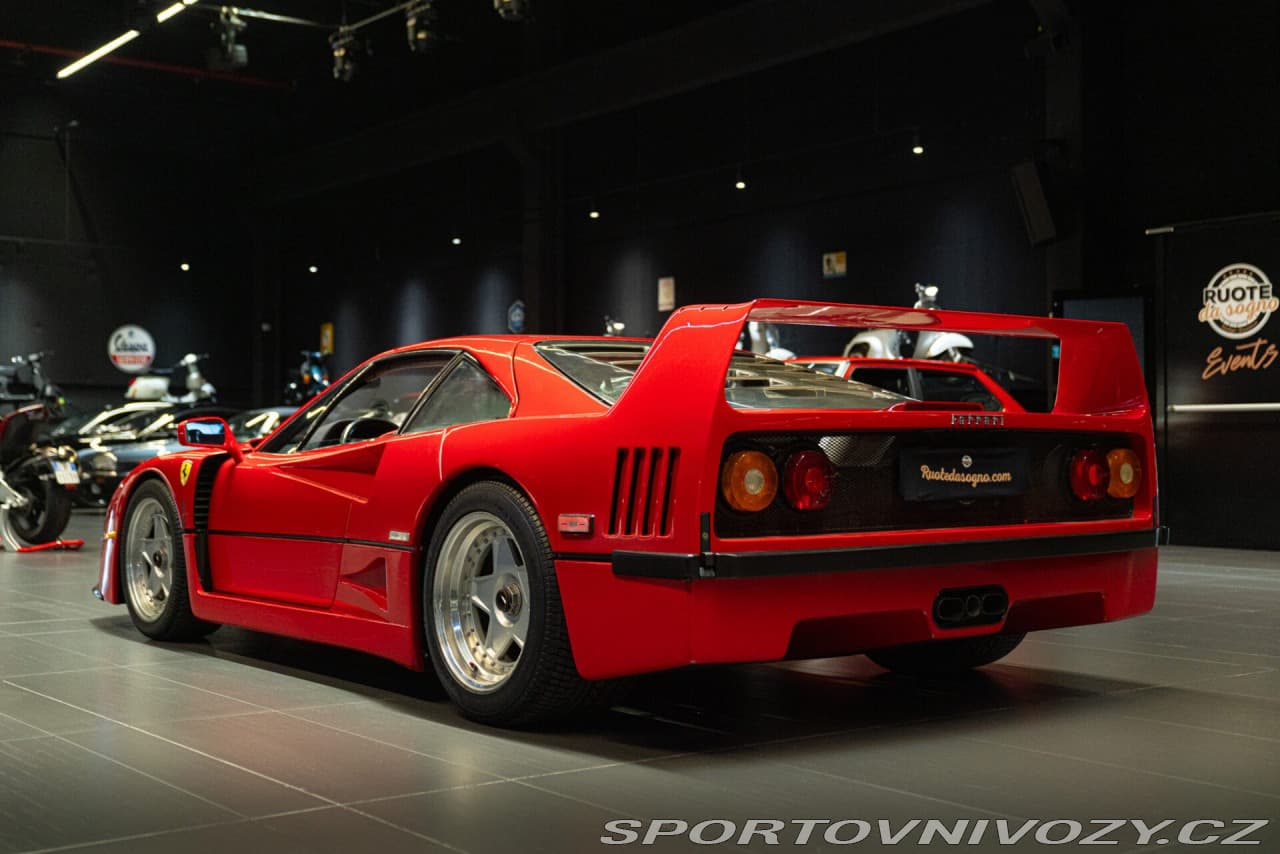 1991 Ferrari F40 - 7