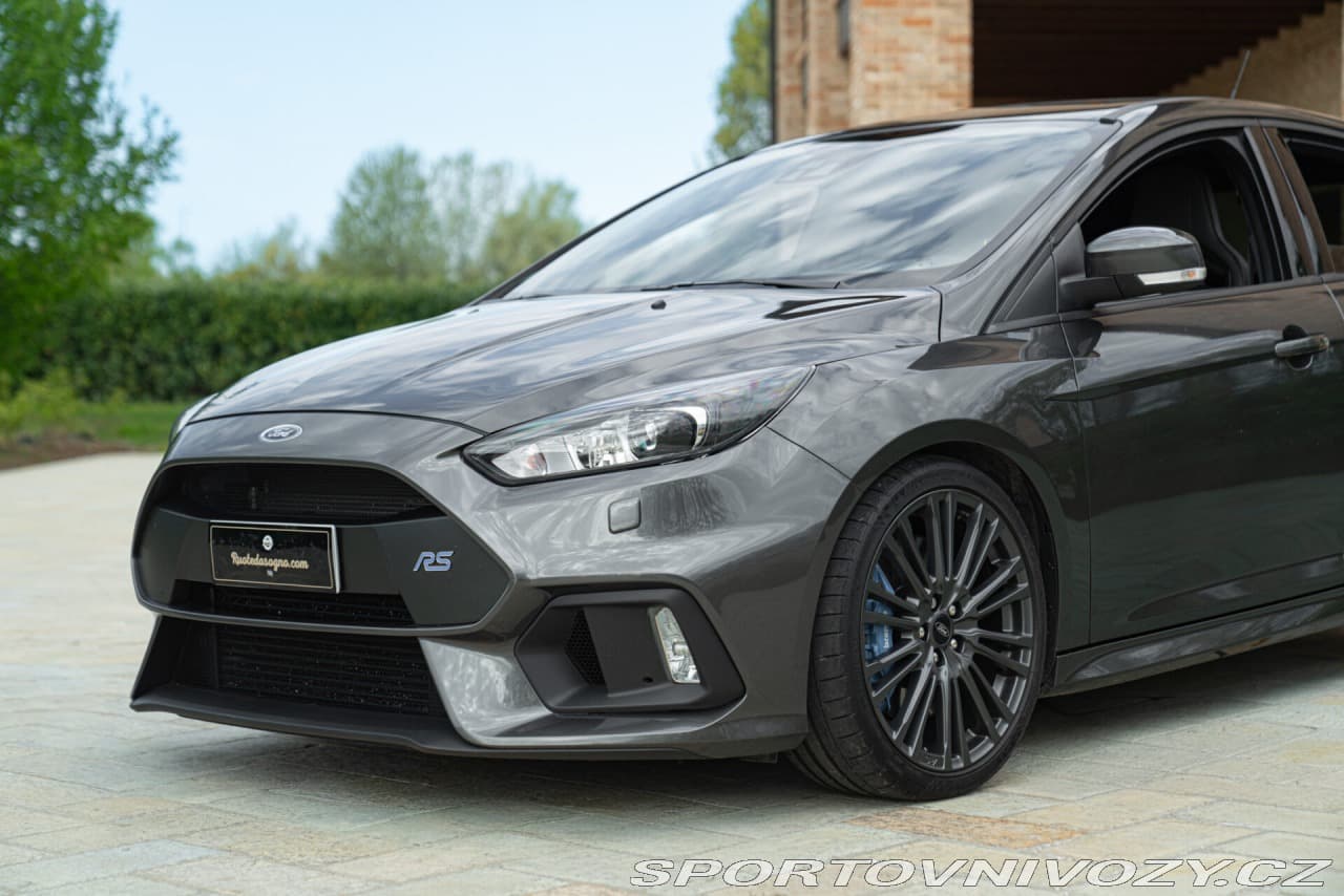 2016 Ford FOCUS - 18