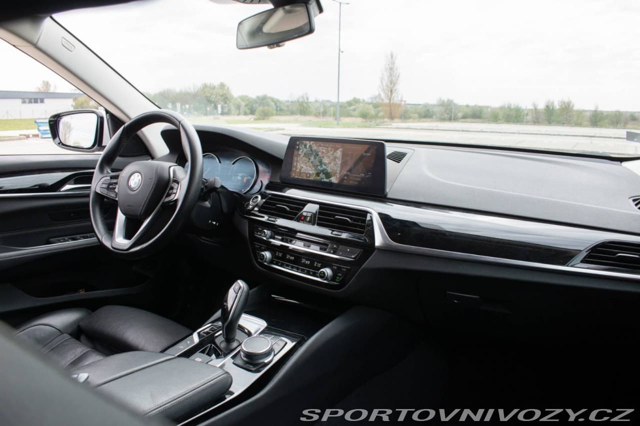 2019 BMW 6-SERIES - 10
