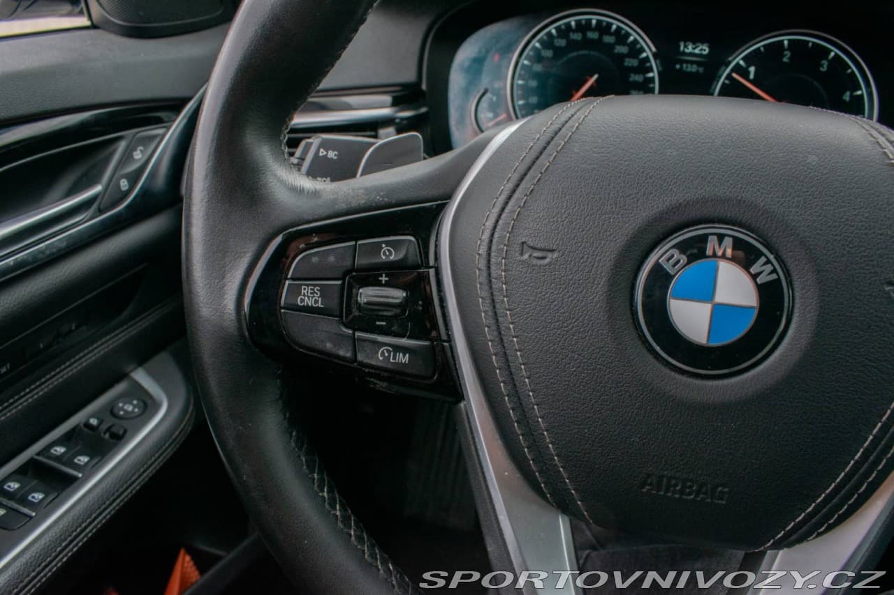 2019 BMW 6-SERIES - 13