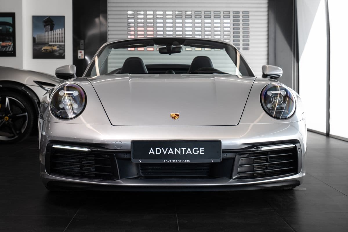 2021 Porsche 911 - 2