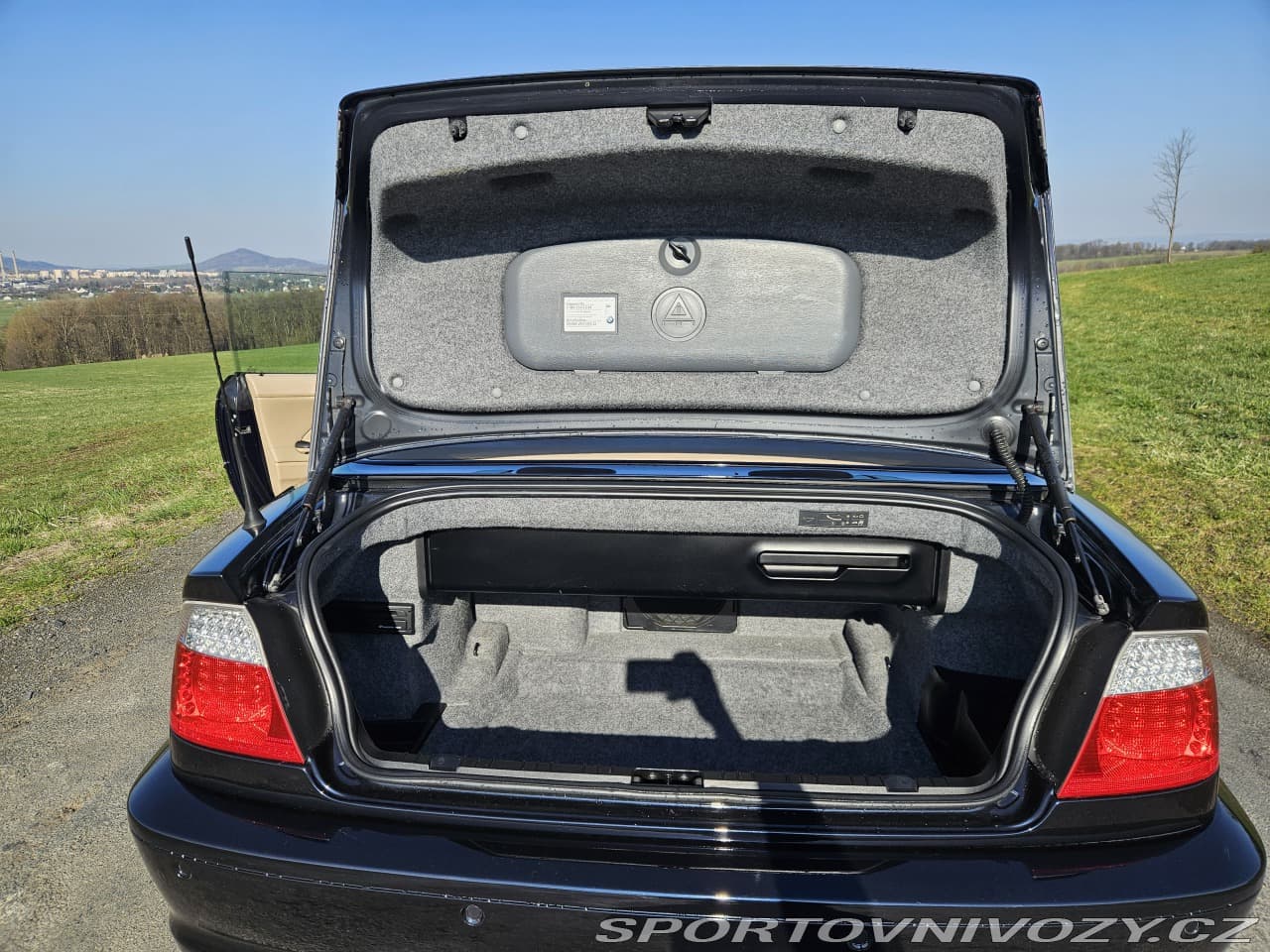2005 BMW 3-SERIES - 10