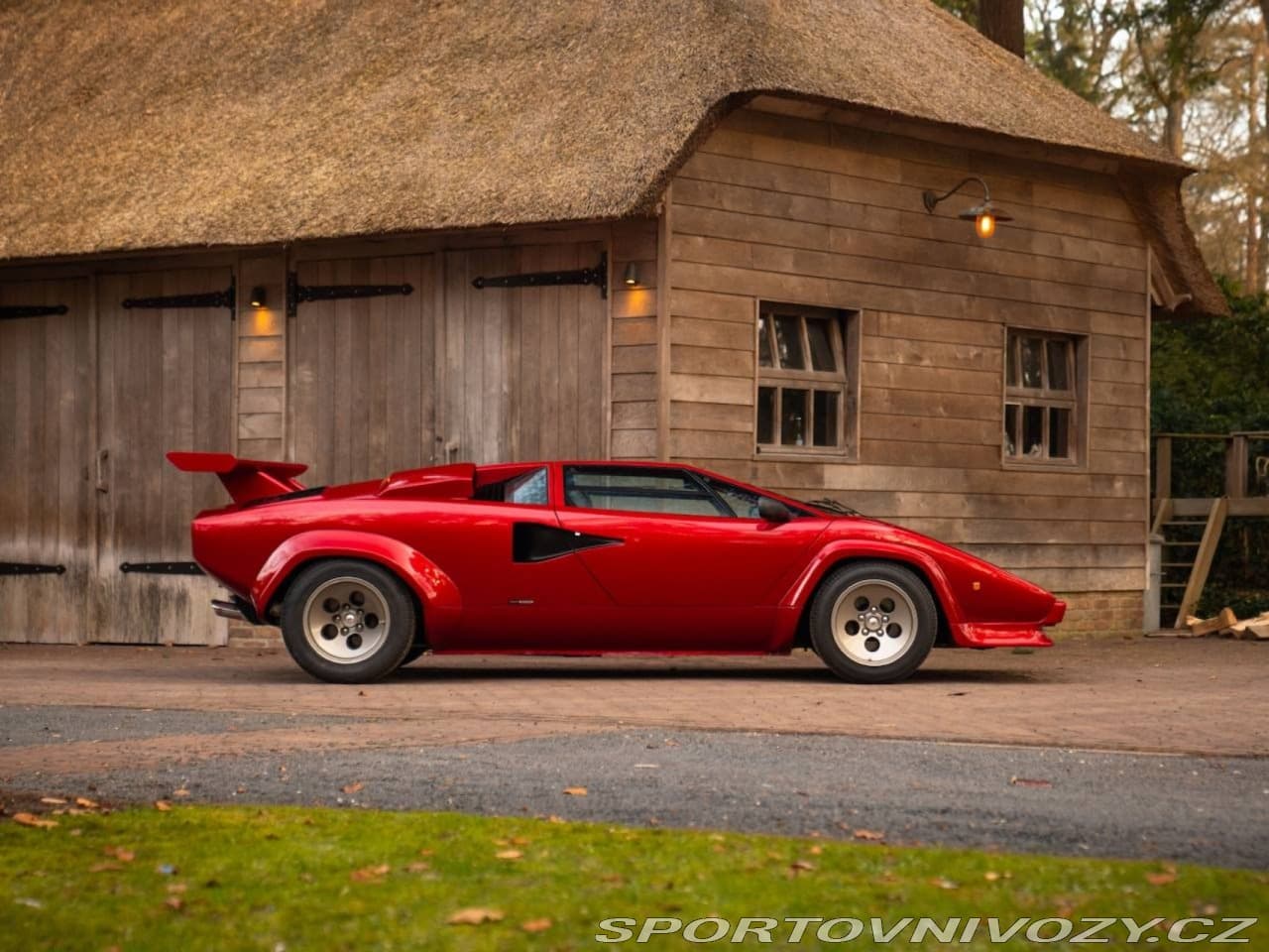 1982 Lamborghini COUNTACH - 11