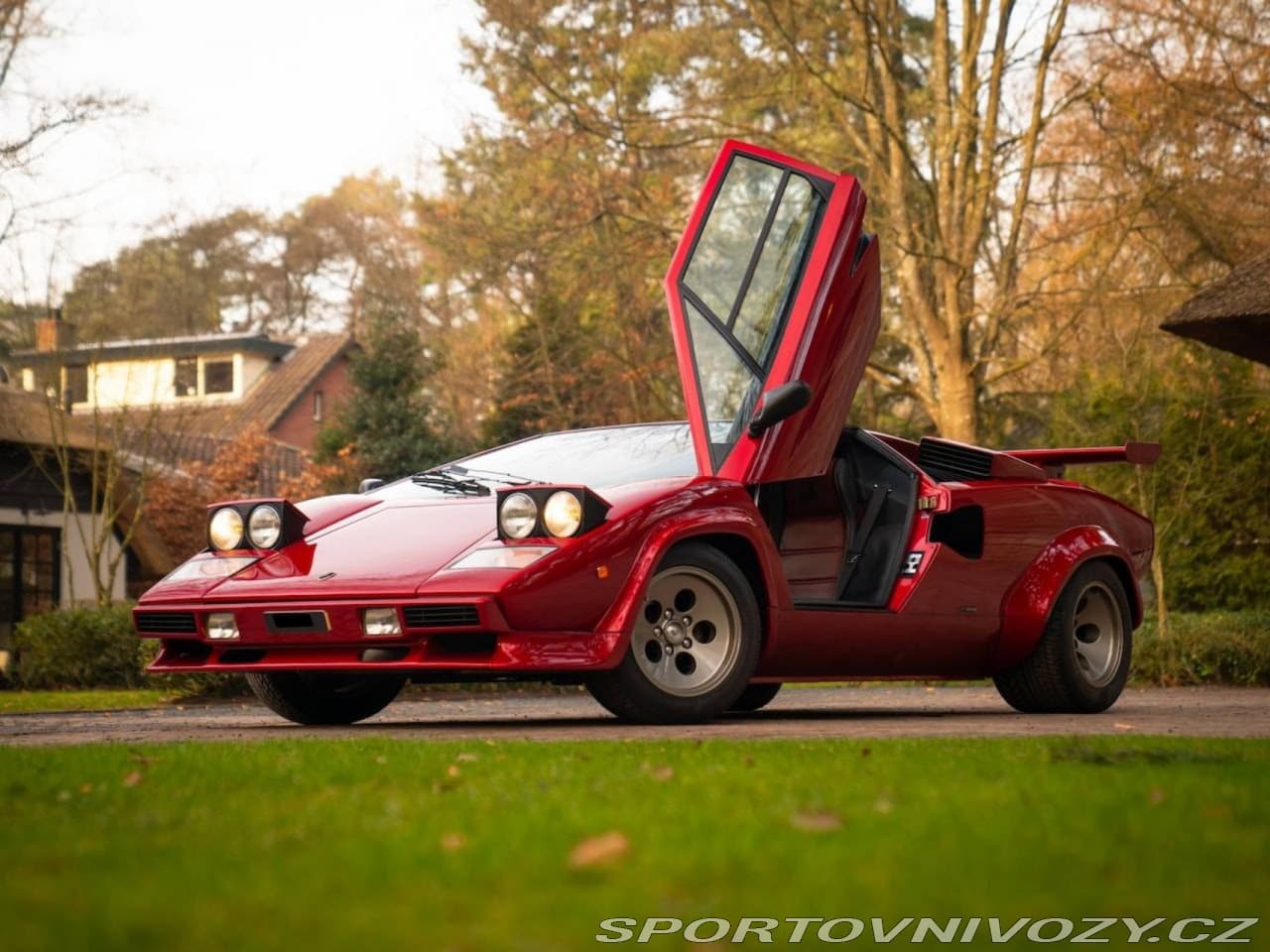 1982 Lamborghini COUNTACH - 19