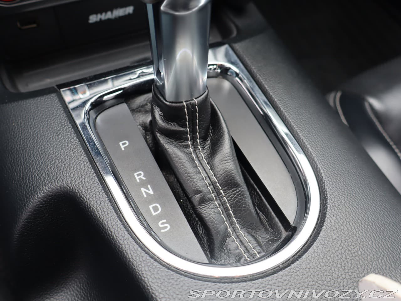 2016 Ford MUSTANG - 16
