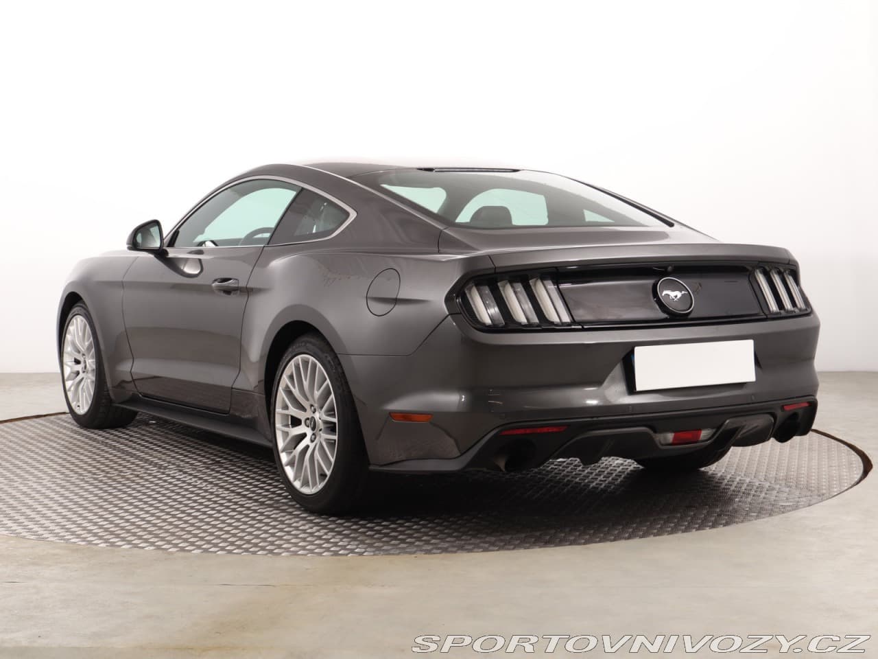 2016 Ford MUSTANG - 4