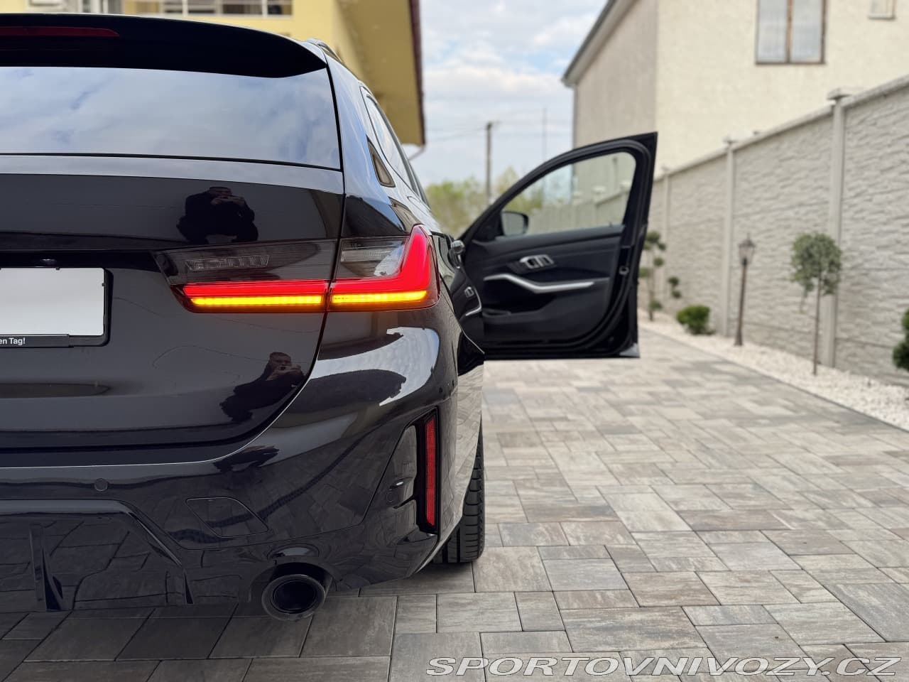2023 BMW 3-SERIES - 11