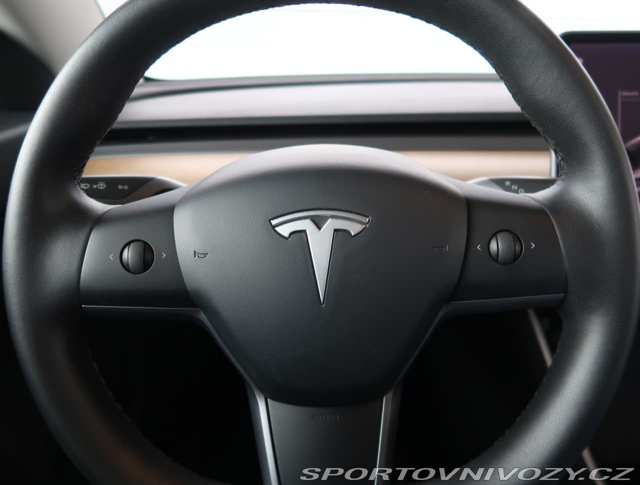 2020 Tesla MODEL 3 - 16