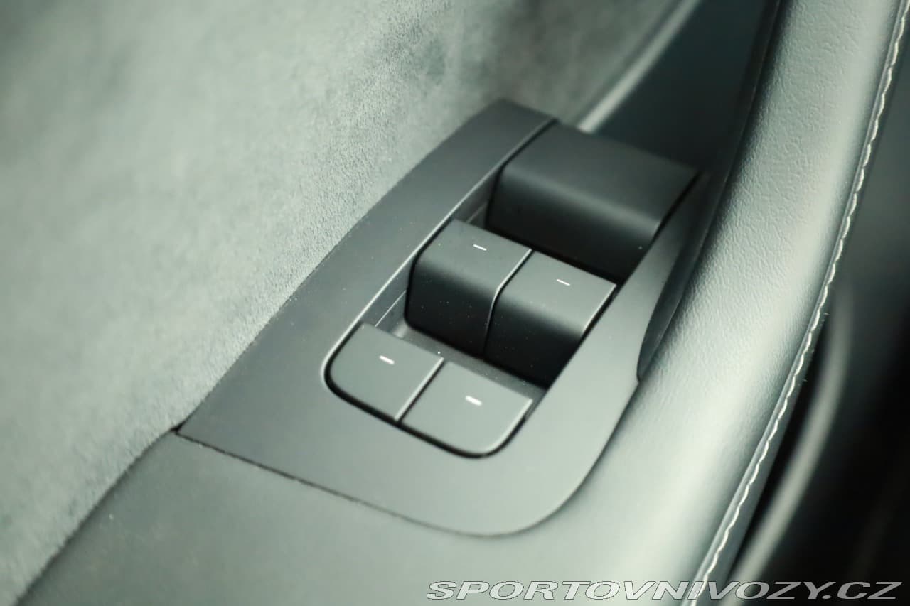 2021 Tesla MODEL Y - 14
