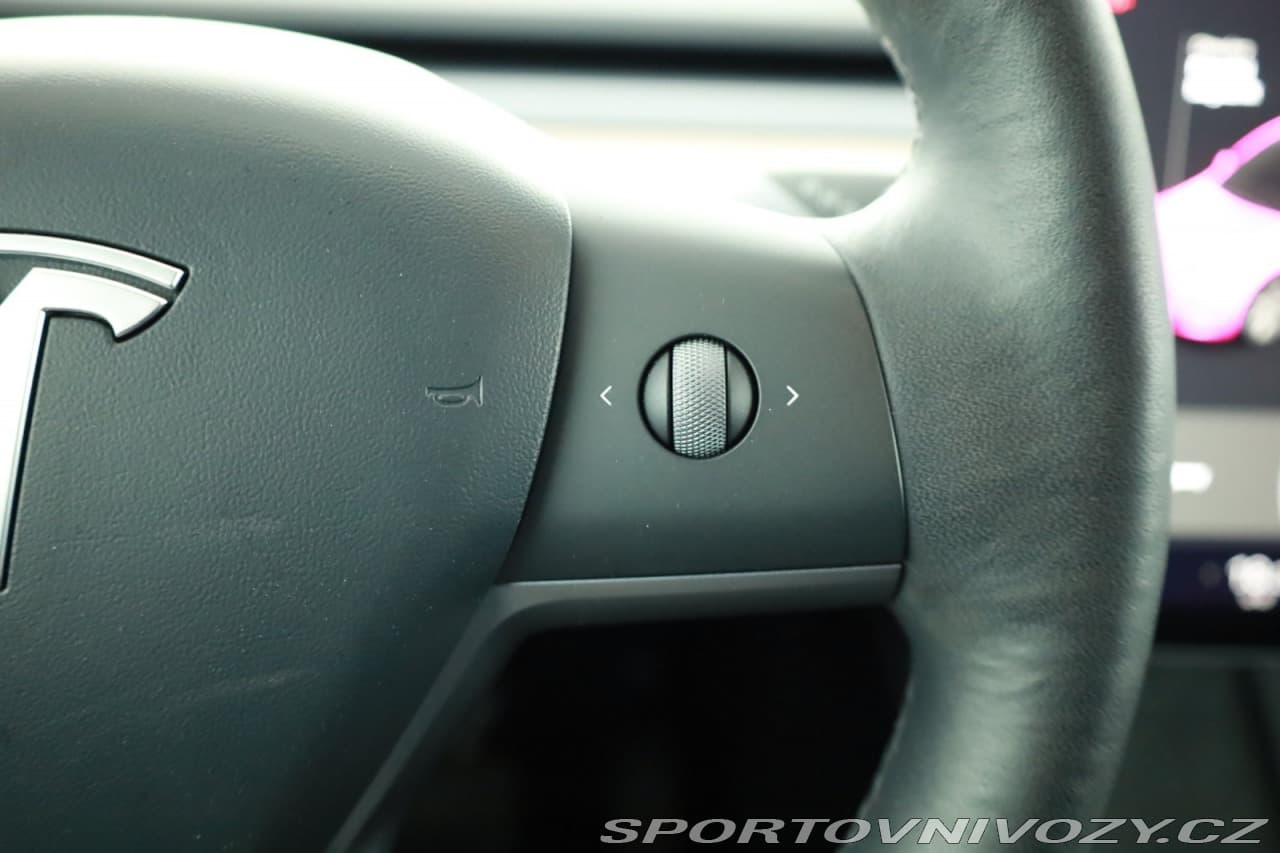 2021 Tesla MODEL Y - 16
