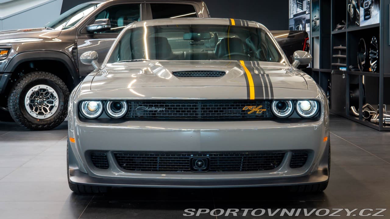 2025 Dodge CHALLENGER - 13