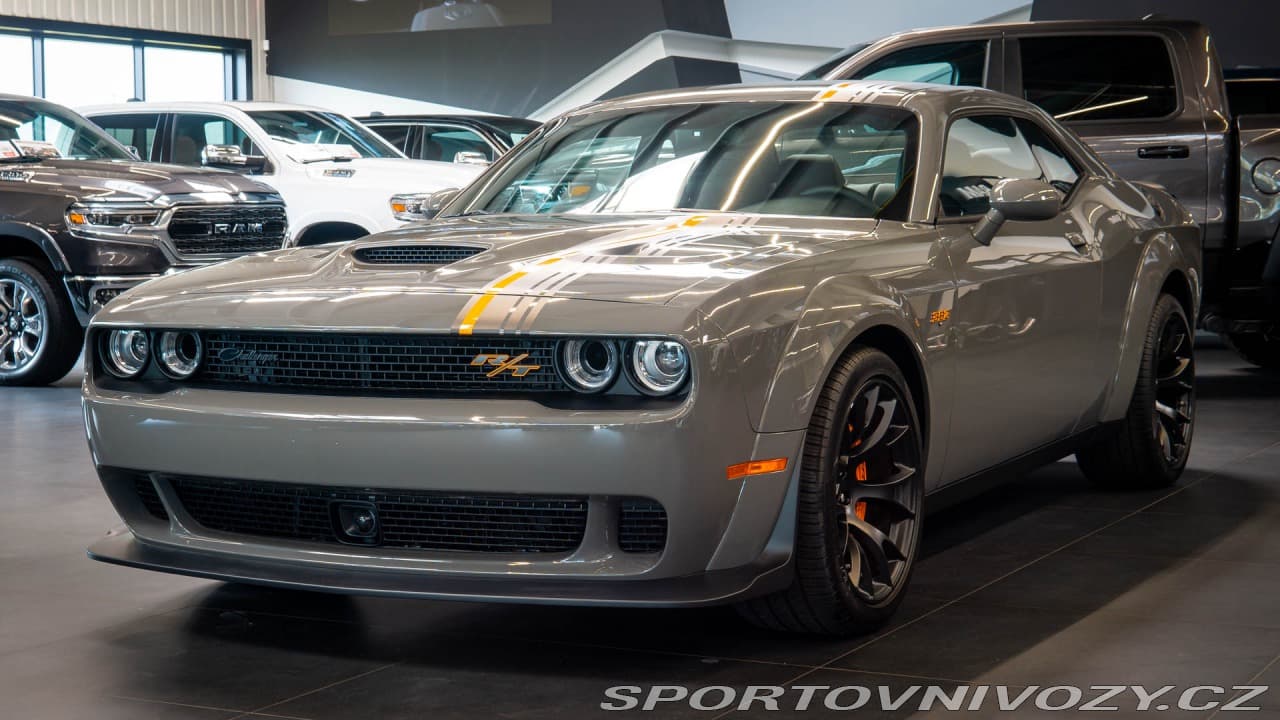 2025 Dodge CHALLENGER - 7