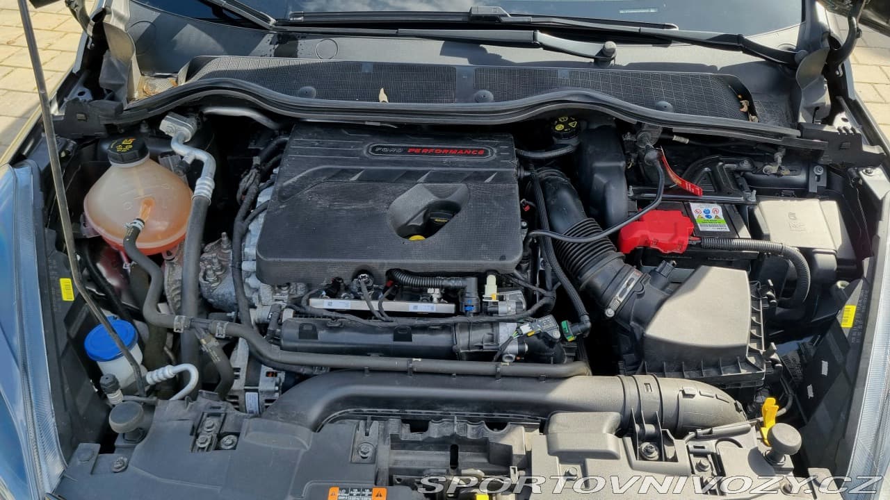 2019 Ford FIESTA - 16