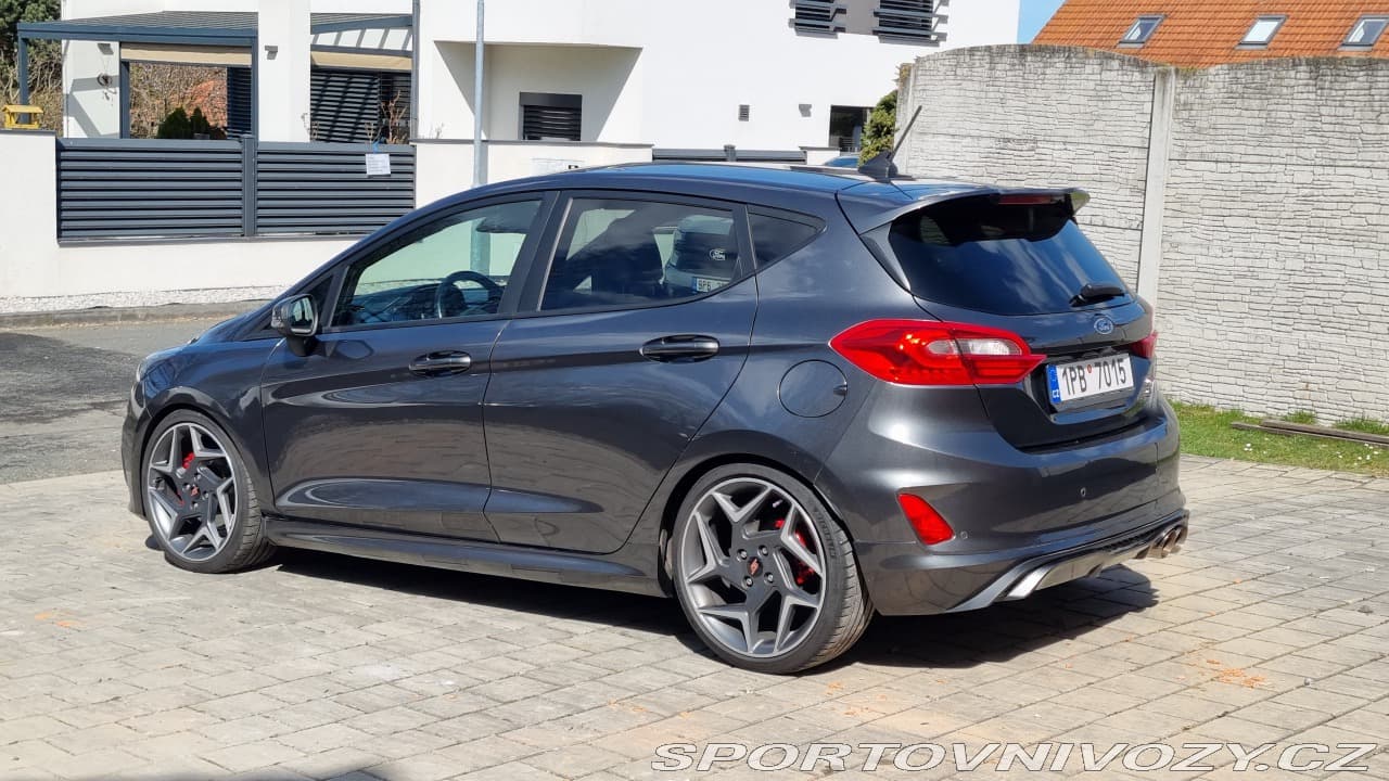 2019 Ford FIESTA - 4