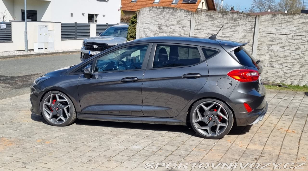 2019 Ford FIESTA - 5