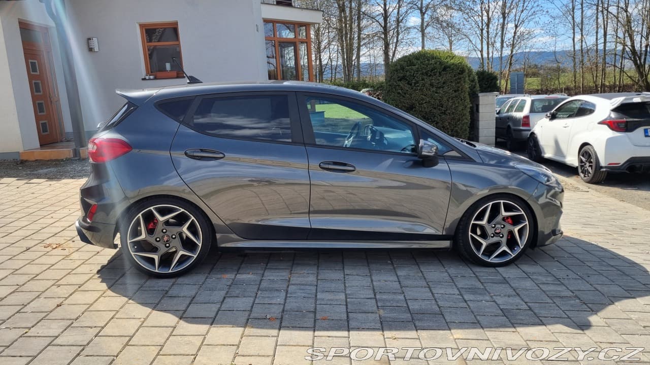 2019 Ford FIESTA - 8