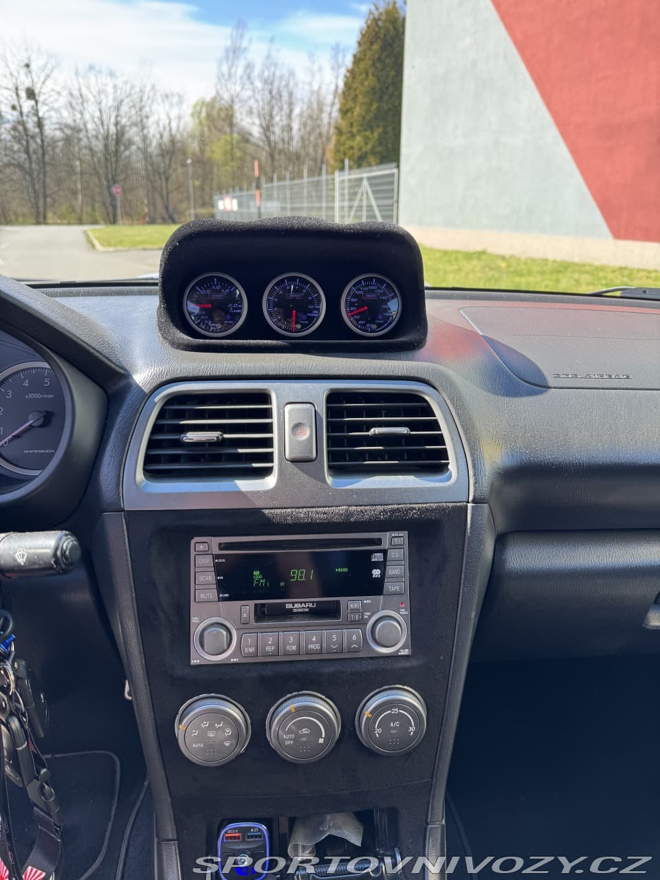 2004 Subaru IMPREZA - 8