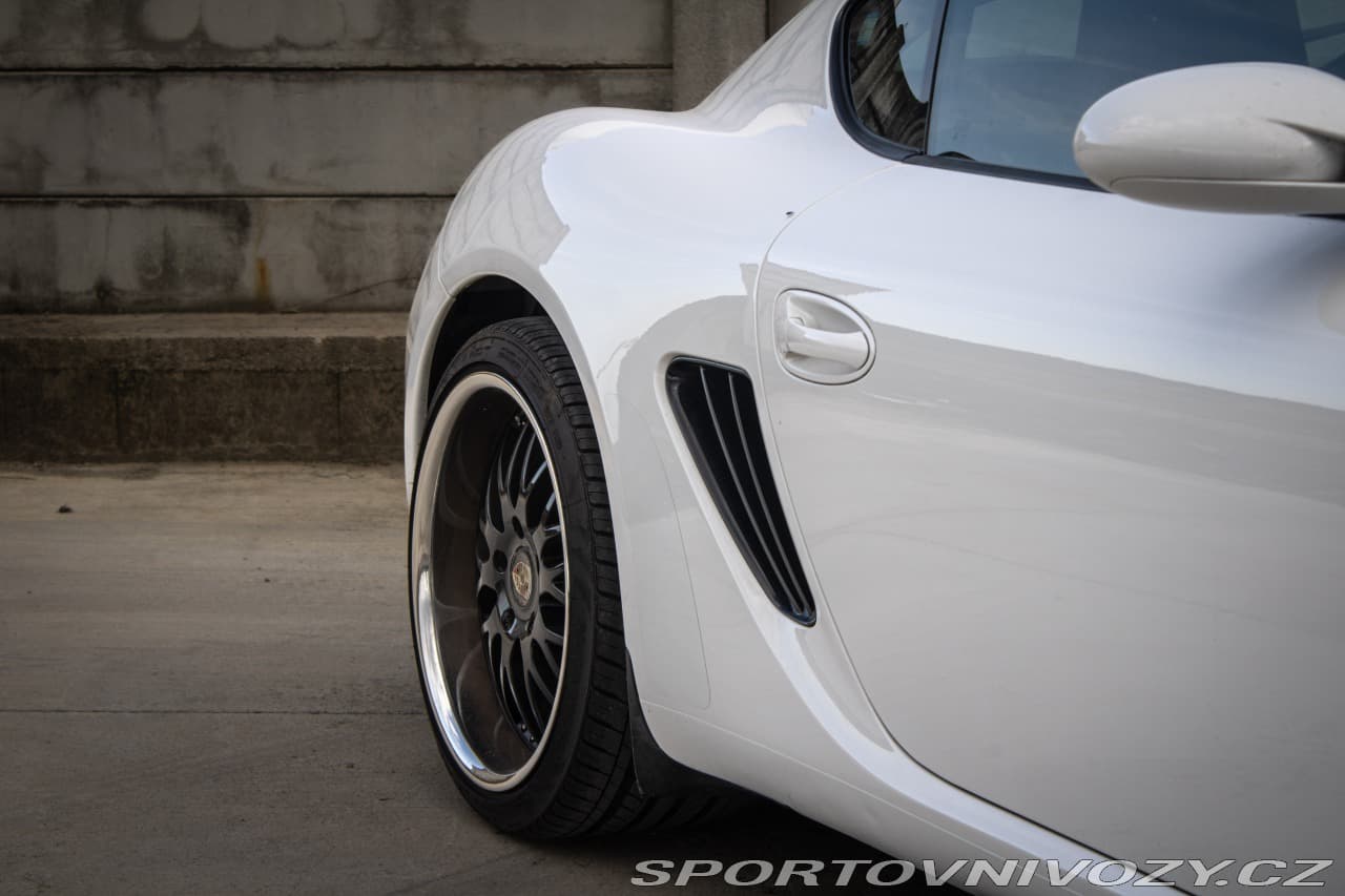 2011 Porsche CAYMAN - 4