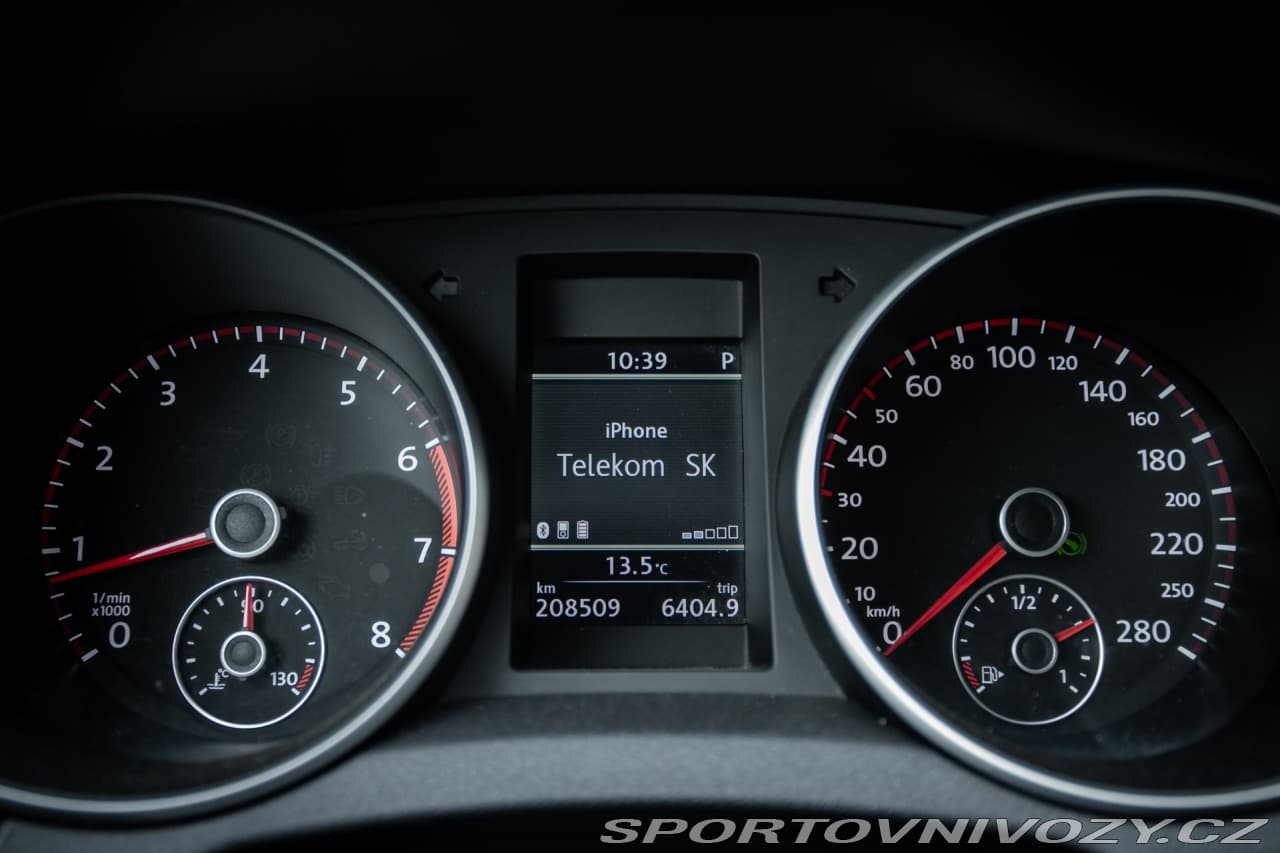 2011 Volkswagen GOLF - 20