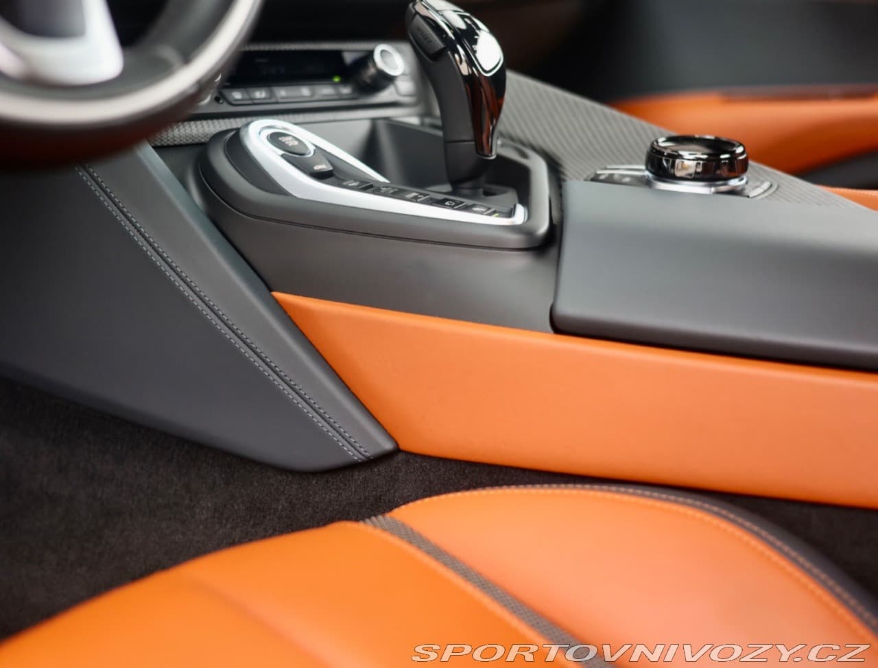 2018 BMW i8 - 19