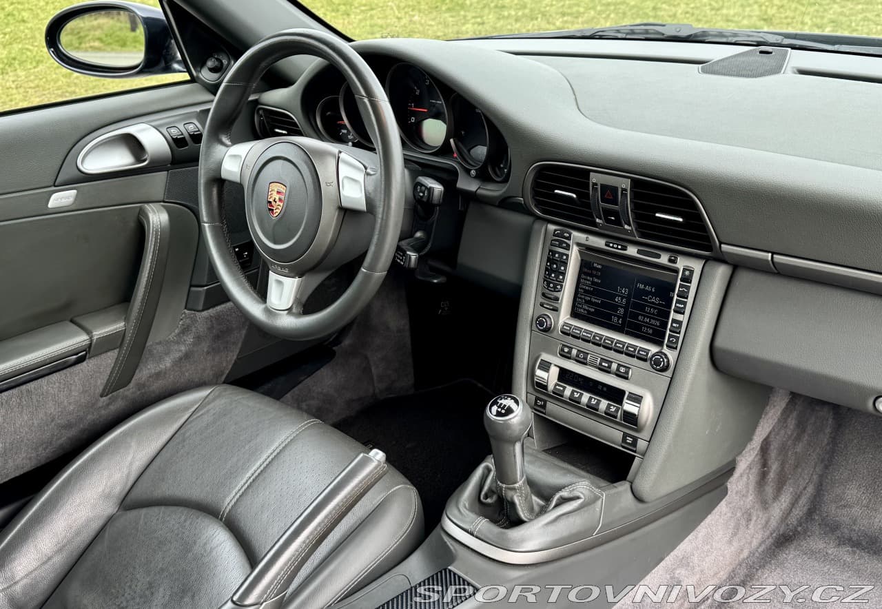 2005 Porsche 911 - 9