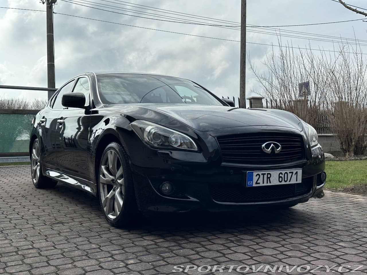 2011 Infiniti OSTATNÍ