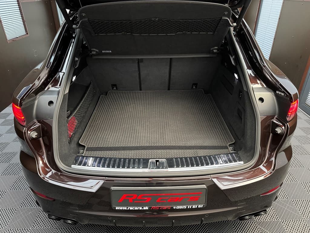 2020 Porsche CAYENNE - 8