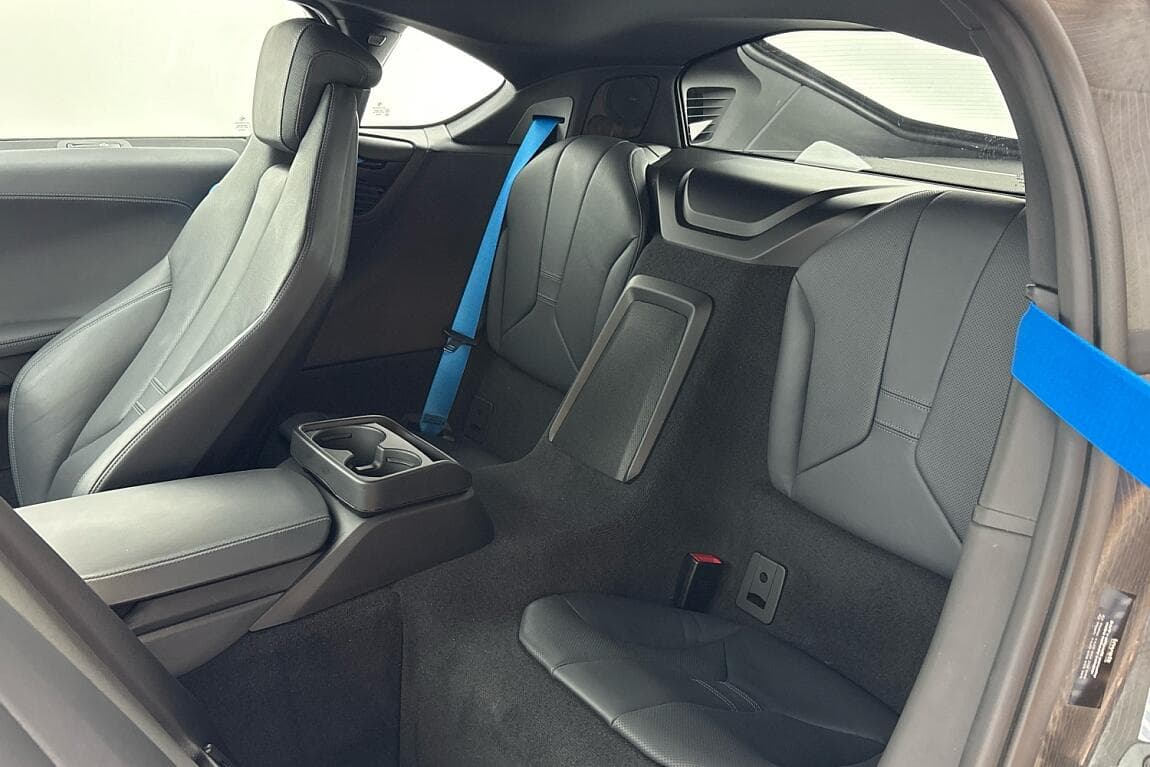 2015 BMW i8 - 8