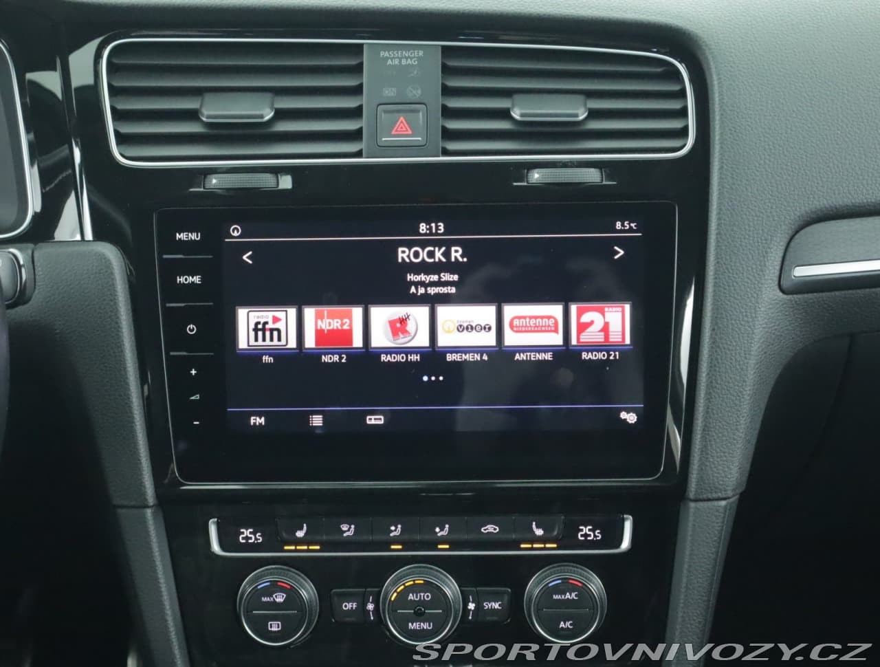 2017 Volkswagen GOLF - 12
