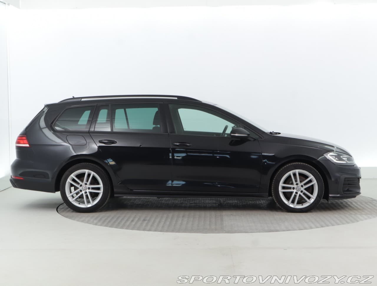 2017 Volkswagen GOLF - 6