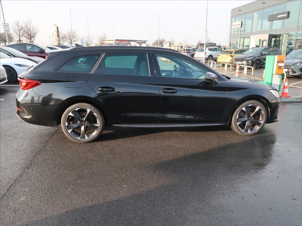 2022 Cupra LEON - 8