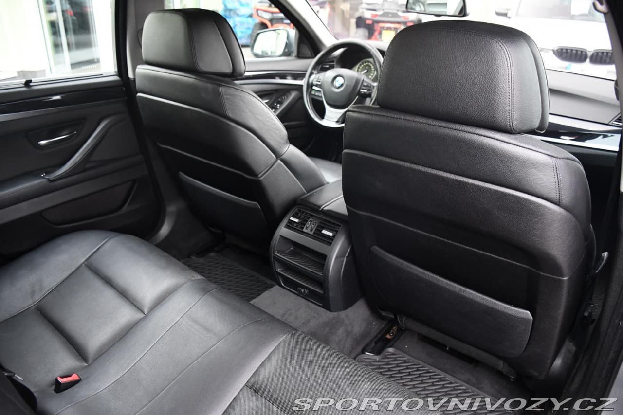 2011 BMW 5-SERIES - 15