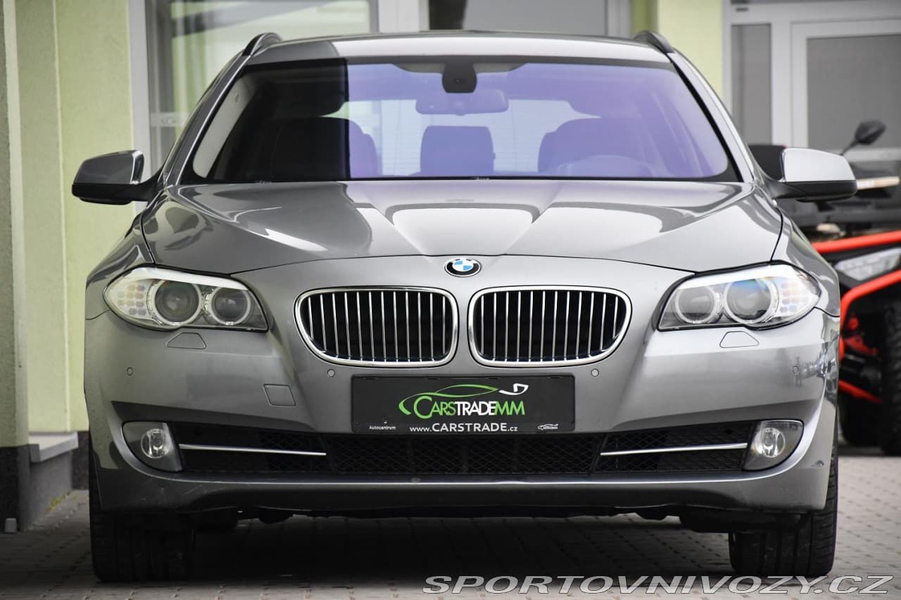 2011 BMW 5-SERIES - 9