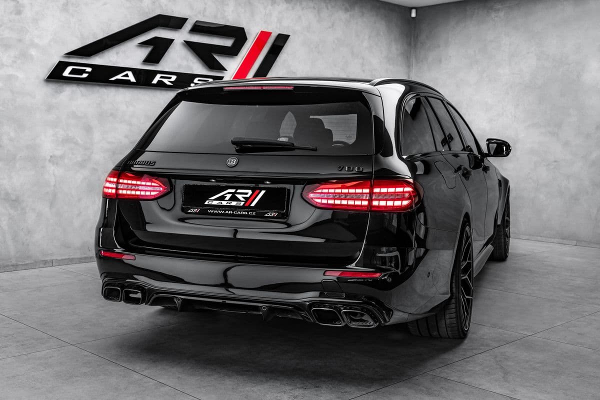2020 Mercedes-Benz E-CLASS - 6