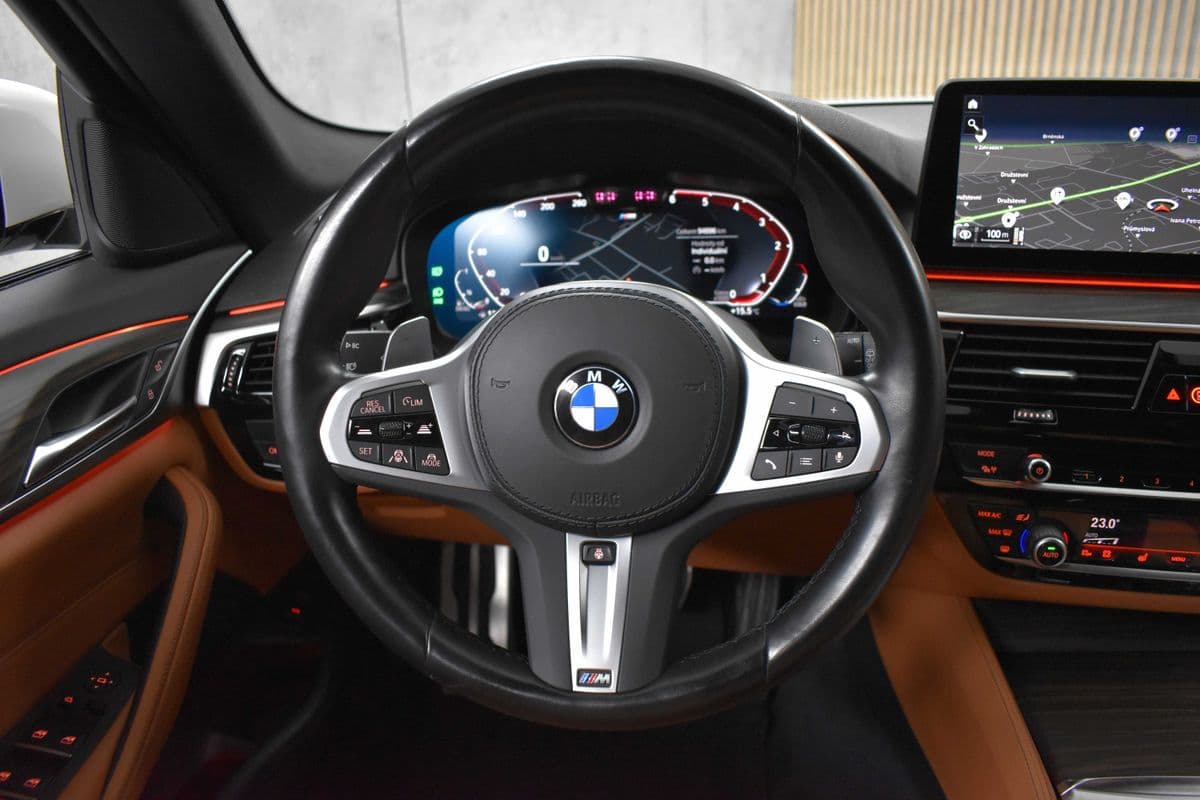 2023 BMW 5-SERIES - 18