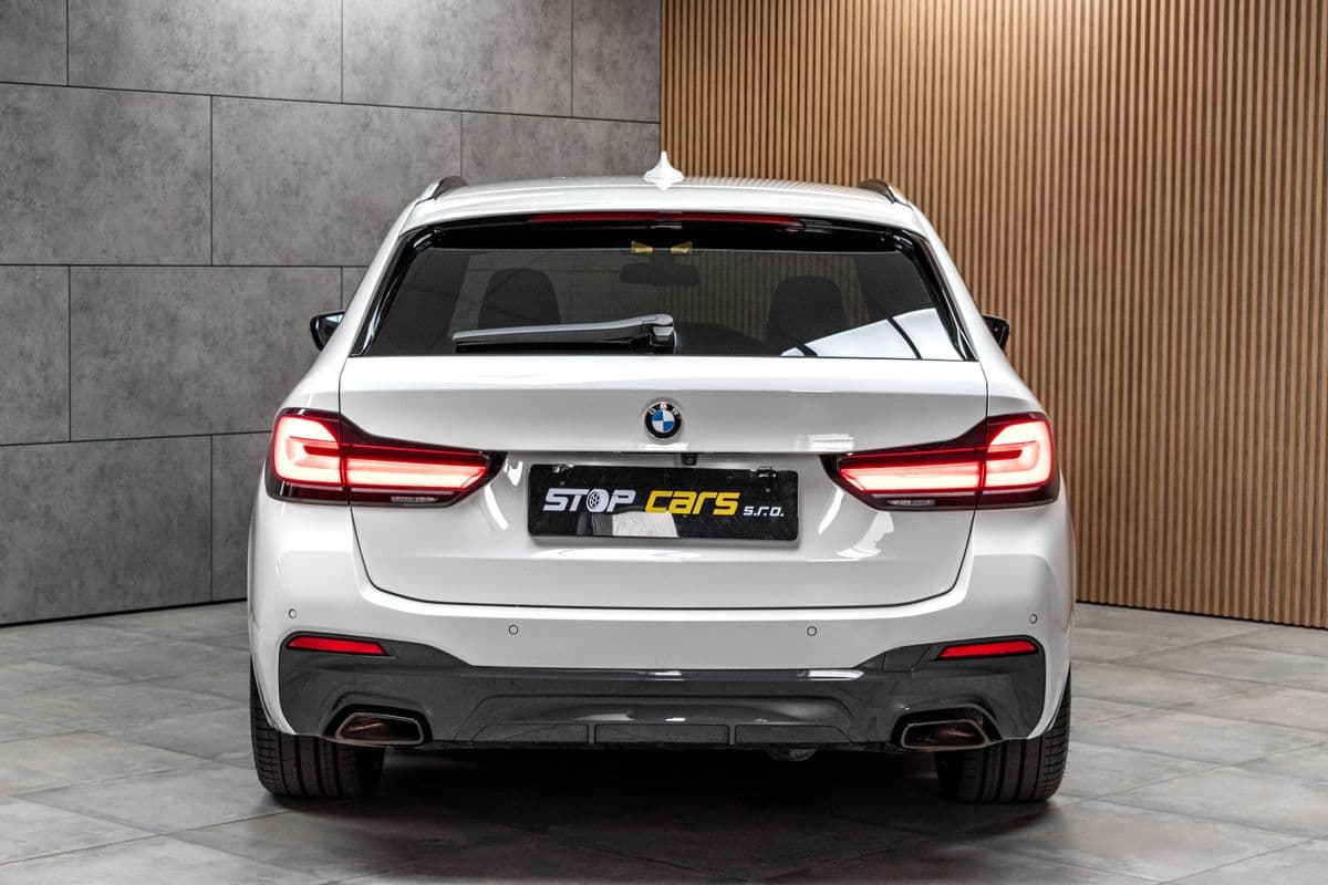 2023 BMW 5-SERIES - 6