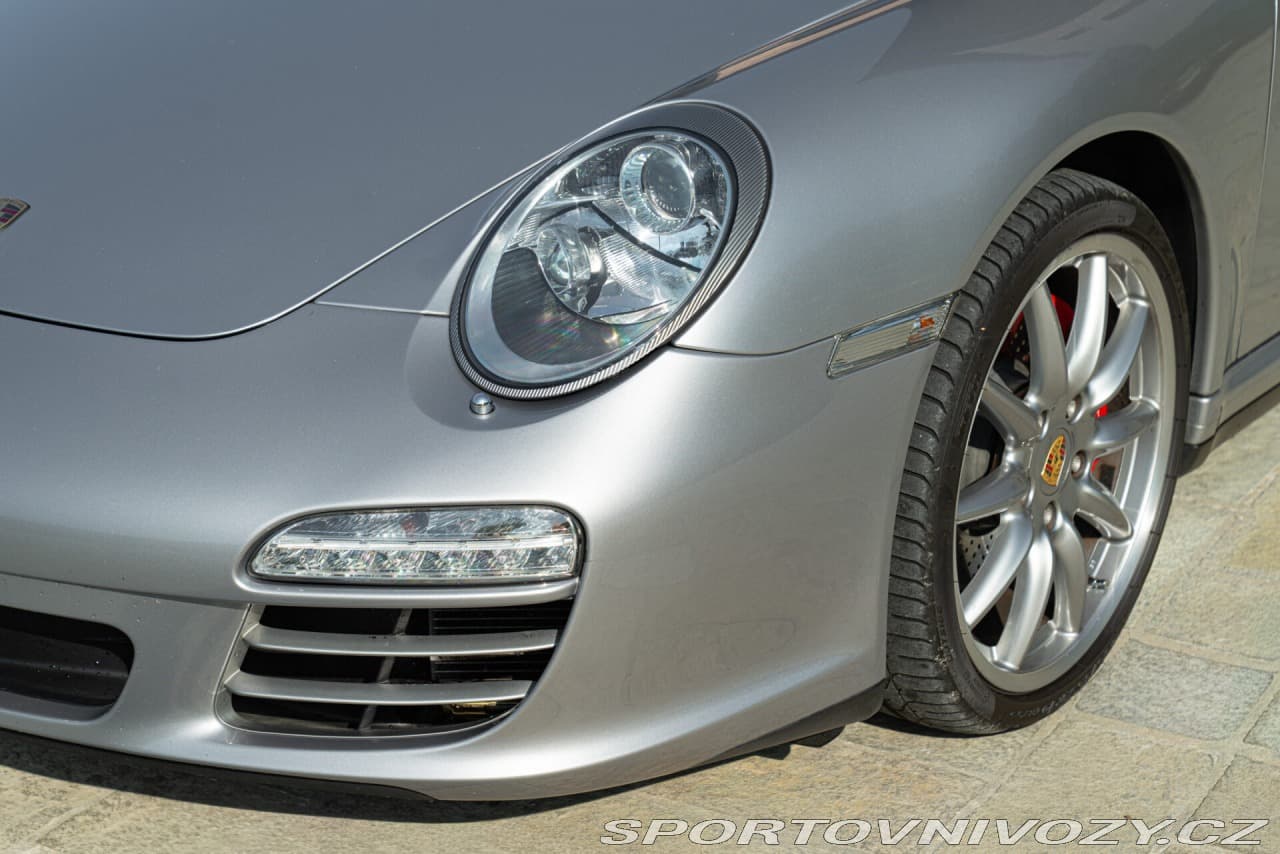 2009 Porsche 911 - 19