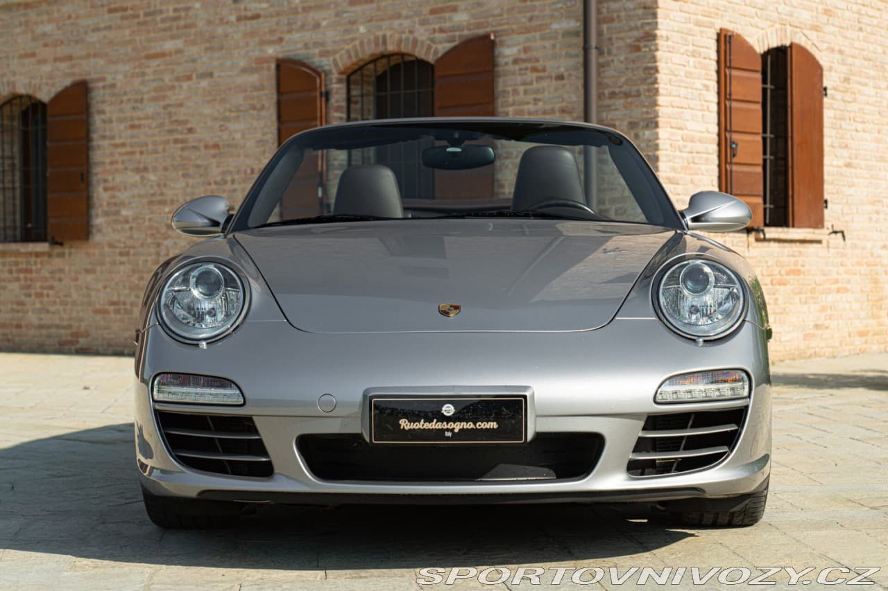2009 Porsche 911 - 4