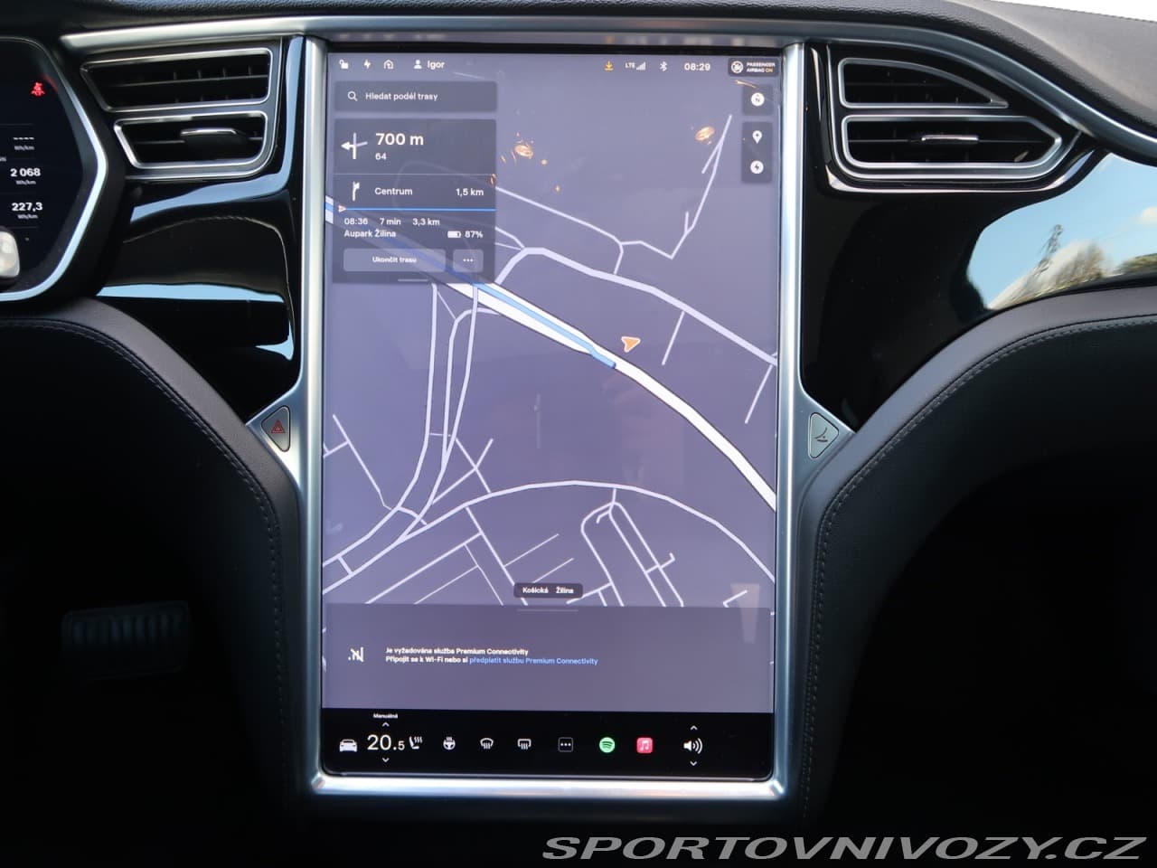 2015 Tesla MODEL S - 12